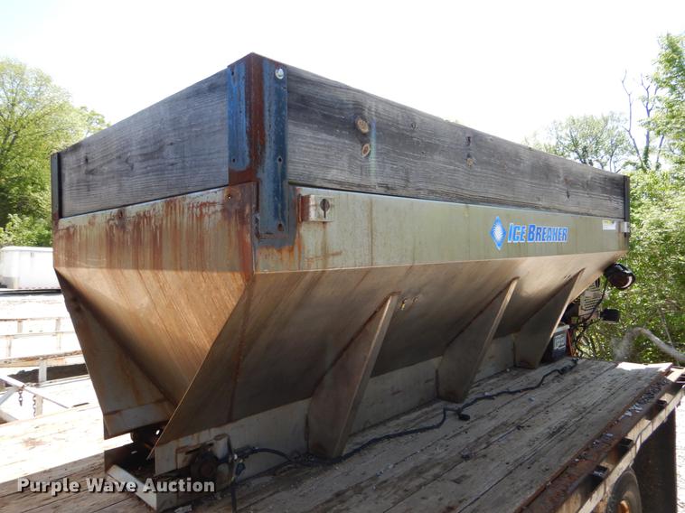 image for item DE8352 2004 Mitsubishi Fuso FG dump flatbed truck