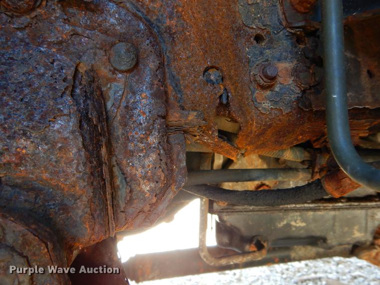 image for item DE8352 2004 Mitsubishi Fuso FG dump flatbed truck