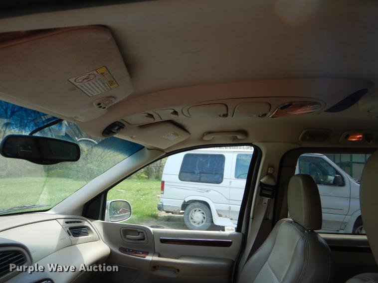 image for item DE8360 2001 Ford Windstar Limited van