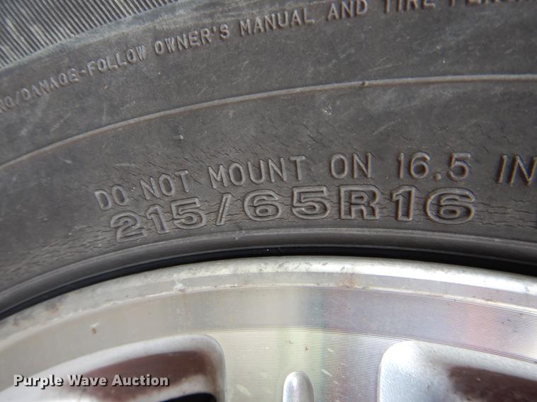 image for item DE8360 2001 Ford Windstar Limited van
