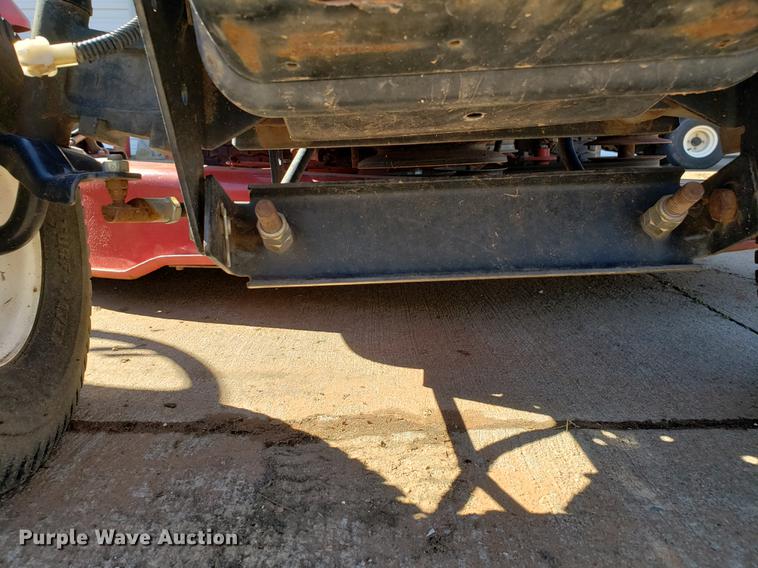 image for item DE9312 (3) lawn mowers