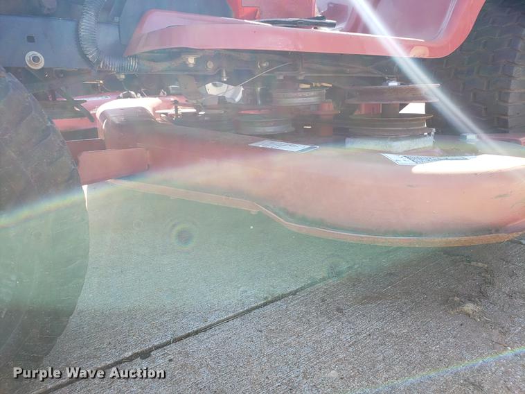 image for item DE9312 (3) lawn mowers