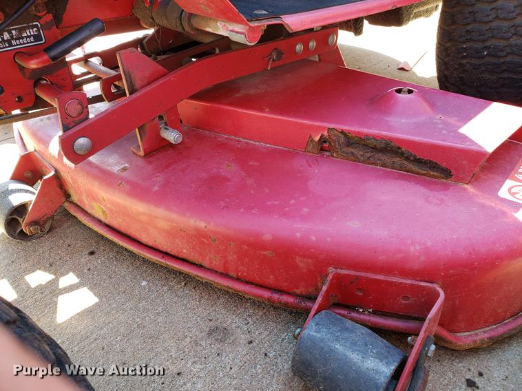 image for item DE9312 (3) lawn mowers