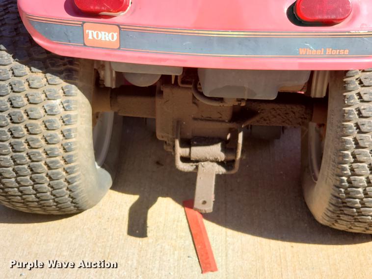 image for item DE9312 (3) lawn mowers