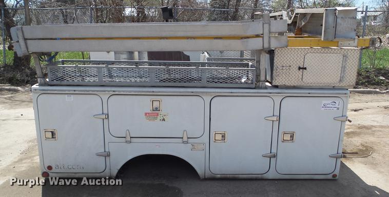 image for item DF0754 Sauber Mfg. MA-400 utility bed