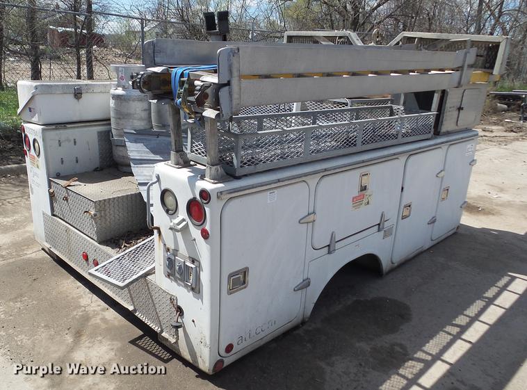 image for item DF0754 Sauber Mfg. MA-400 utility bed