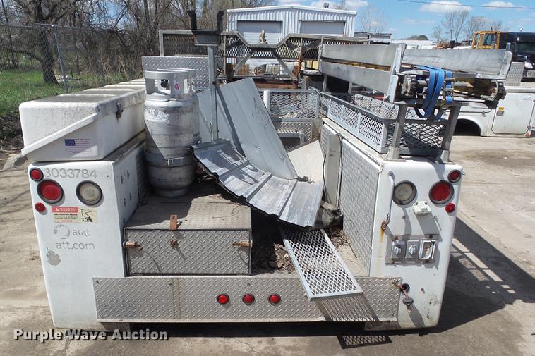 image for item DF0754 Sauber Mfg. MA-400 utility bed