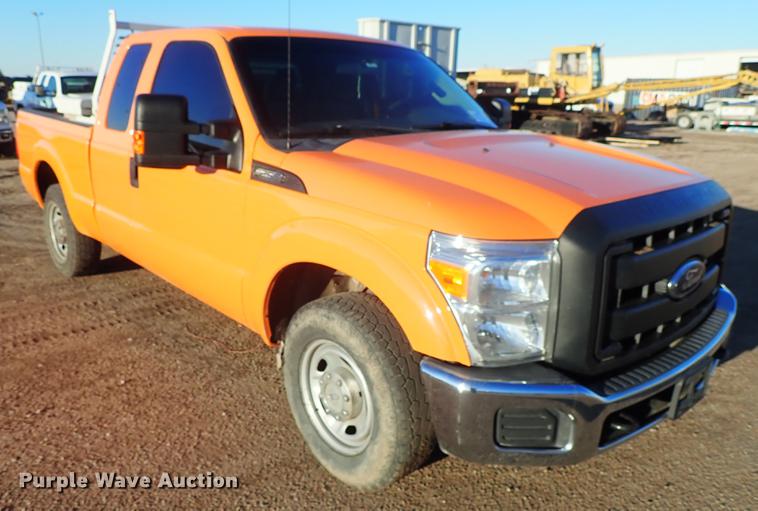 image for item DF1125 2014 Ford F250 Super Duty SuperCab pickup truck