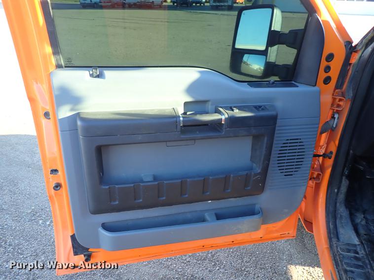 image for item DF1125 2014 Ford F250 Super Duty SuperCab pickup truck