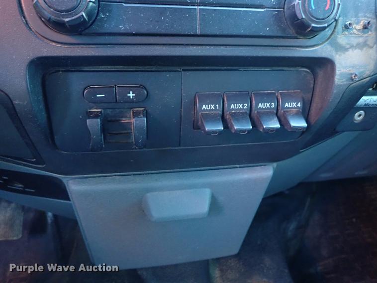 image for item DF1125 2014 Ford F250 Super Duty SuperCab pickup truck