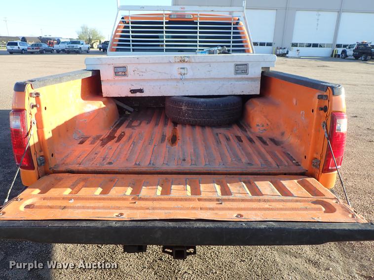 image for item DF1125 2014 Ford F250 Super Duty SuperCab pickup truck