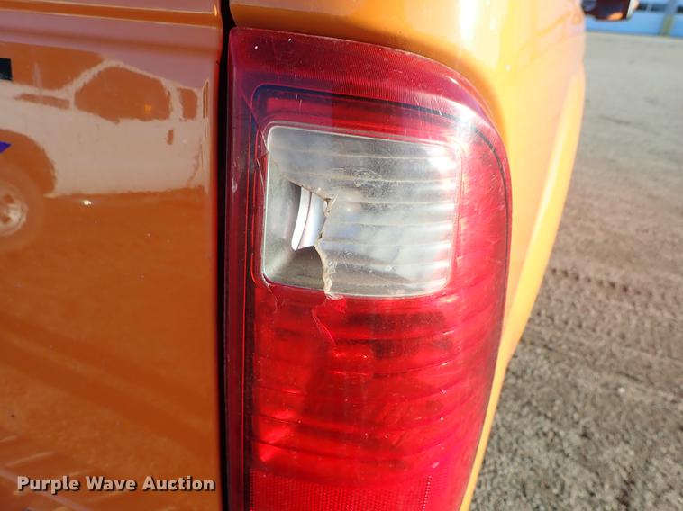 image for item DF1125 2014 Ford F250 Super Duty SuperCab pickup truck