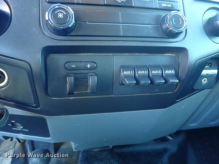 image for item DF1126 2014 Ford F250 Super Duty SuperCab pickup truck