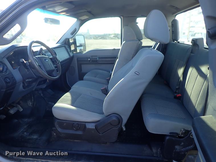 image for item DF1126 2014 Ford F250 Super Duty SuperCab pickup truck