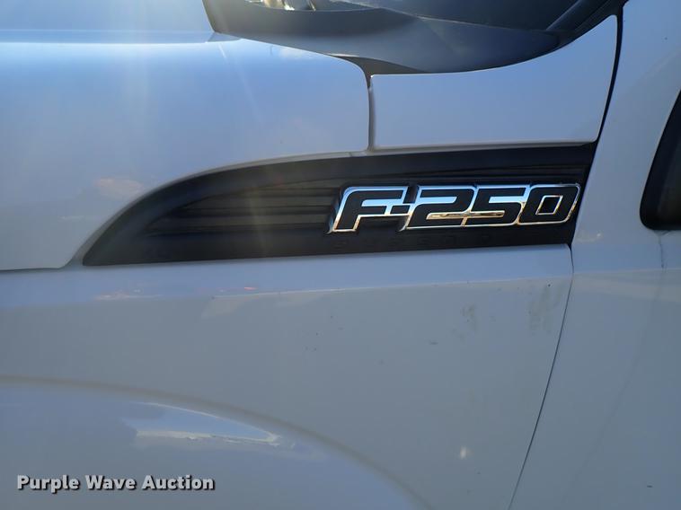 image for item DF1126 2014 Ford F250 Super Duty SuperCab pickup truck