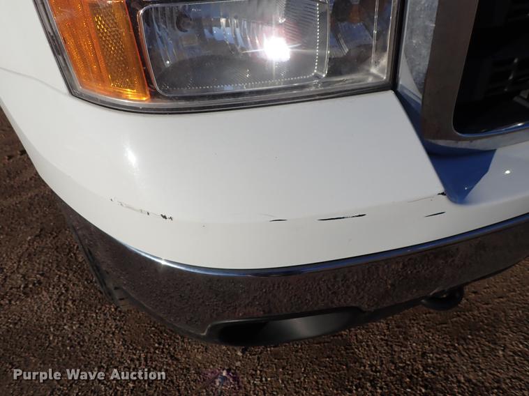 image for item DF1127 2012 GMC Sierra 2500HD Ext. Cab pickup truck