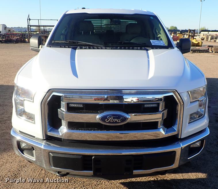 image for item DF1128 2015 Ford F150 SuperCrew pickup truck