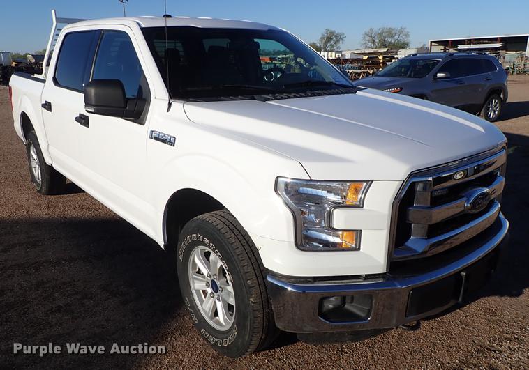 image for item DF1128 2015 Ford F150 SuperCrew pickup truck