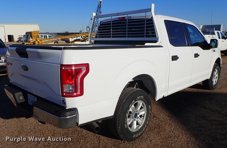 image for item DF1128 2015 Ford F150 SuperCrew pickup truck