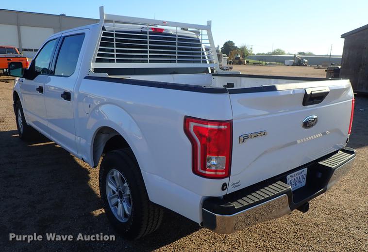 image for item DF1128 2015 Ford F150 SuperCrew pickup truck
