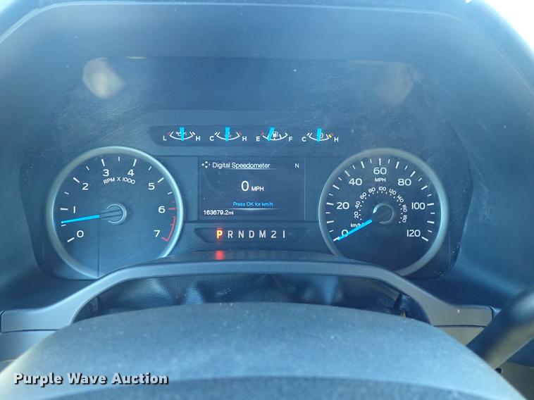 image for item DF1128 2015 Ford F150 SuperCrew pickup truck