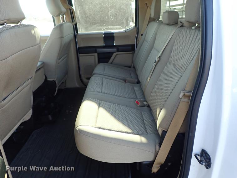 image for item DF1128 2015 Ford F150 SuperCrew pickup truck