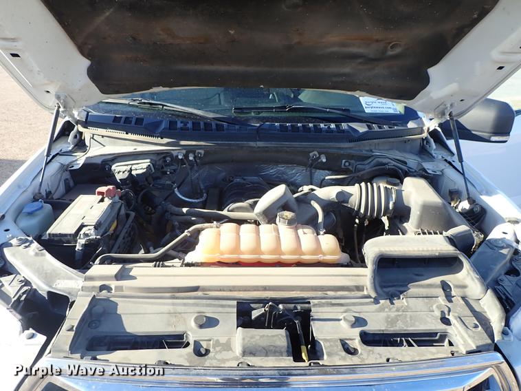 image for item DF1128 2015 Ford F150 SuperCrew pickup truck