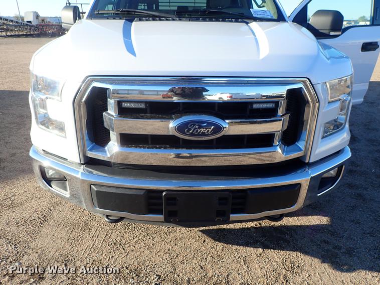 image for item DF1128 2015 Ford F150 SuperCrew pickup truck