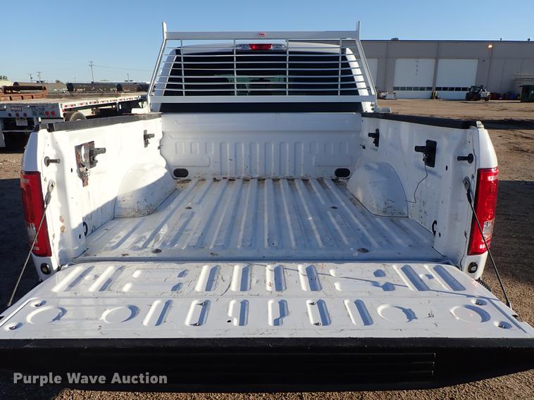 image for item DF1128 2015 Ford F150 SuperCrew pickup truck