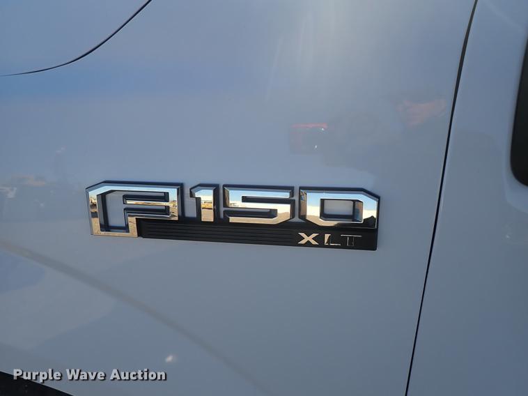 image for item DF1128 2015 Ford F150 SuperCrew pickup truck