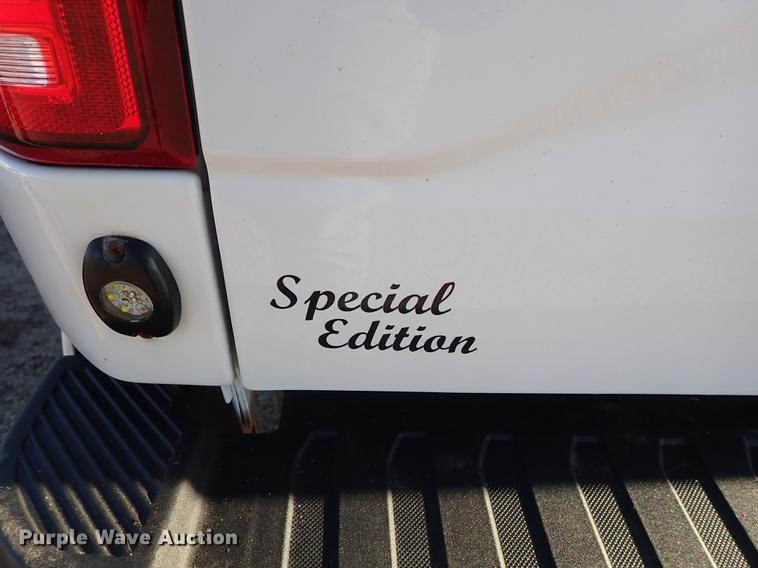 image for item DF1128 2015 Ford F150 SuperCrew pickup truck