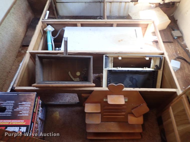 image for item DF1132 1987 Chevrolet P30 Fleetwood Southwind RV