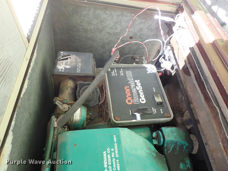 image for item DF1132 1987 Chevrolet P30 Fleetwood Southwind RV