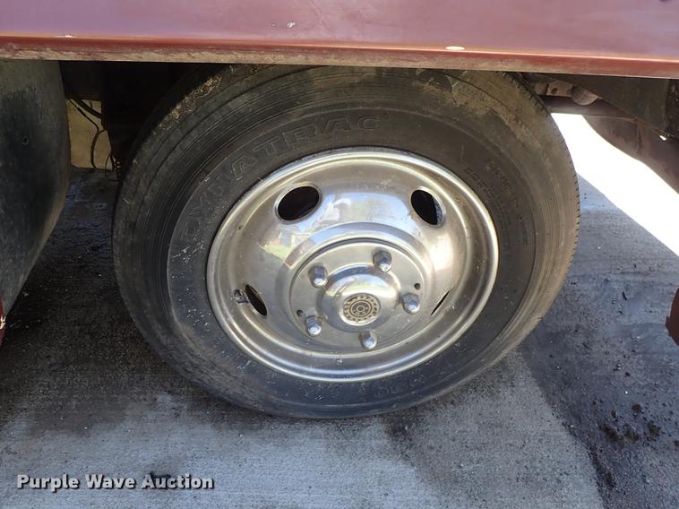 image for item DF1132 1987 Chevrolet P30 Fleetwood Southwind RV