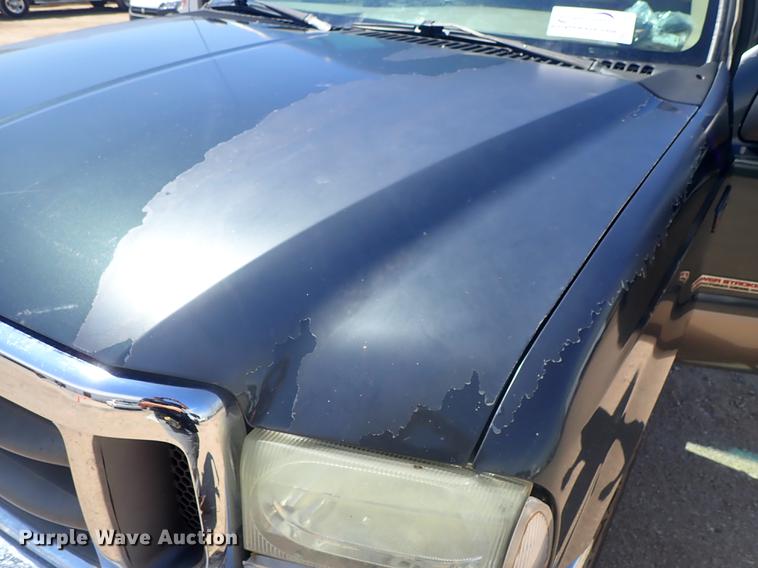 image for item DF1140 2004 Ford F250 Crew Cab pickup truck
