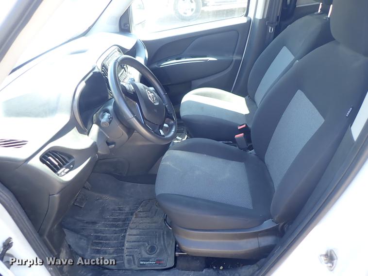 image for item DF1146 2017 Dodge Ram Promaster City van