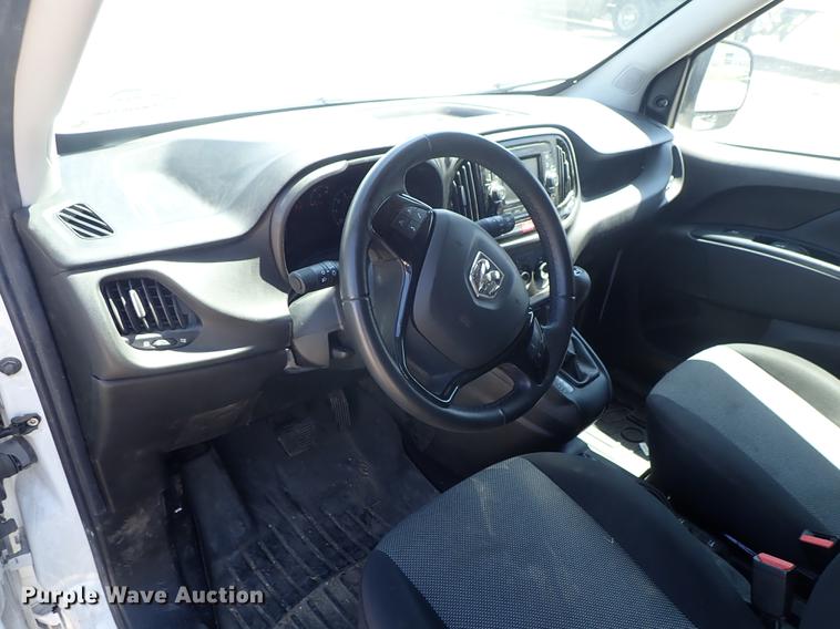 image for item DF1146 2017 Dodge Ram Promaster City van