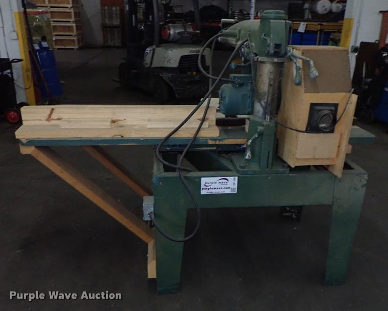 image for item DF1150 DeWalt 1628 saw