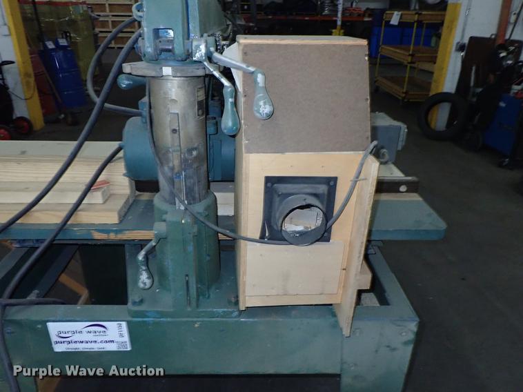 image for item DF1150 DeWalt 1628 saw