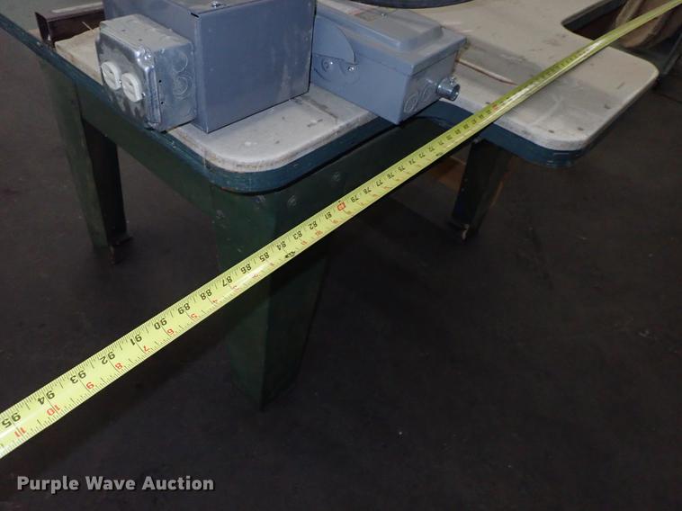 image for item DF1150 DeWalt 1628 saw