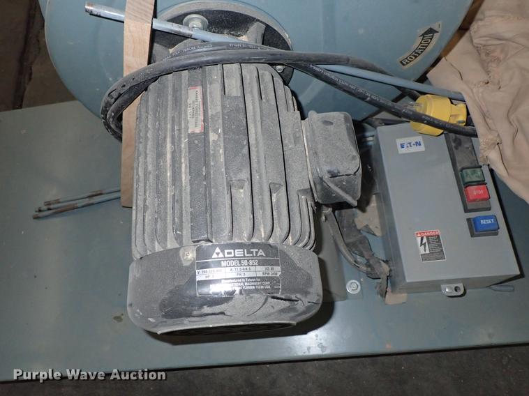 image for item DF1150 DeWalt 1628 saw