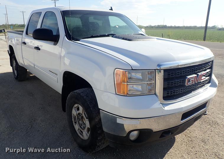image for item DF1151 2011 GMC Sierra 2500 Crew Cab pickup truck