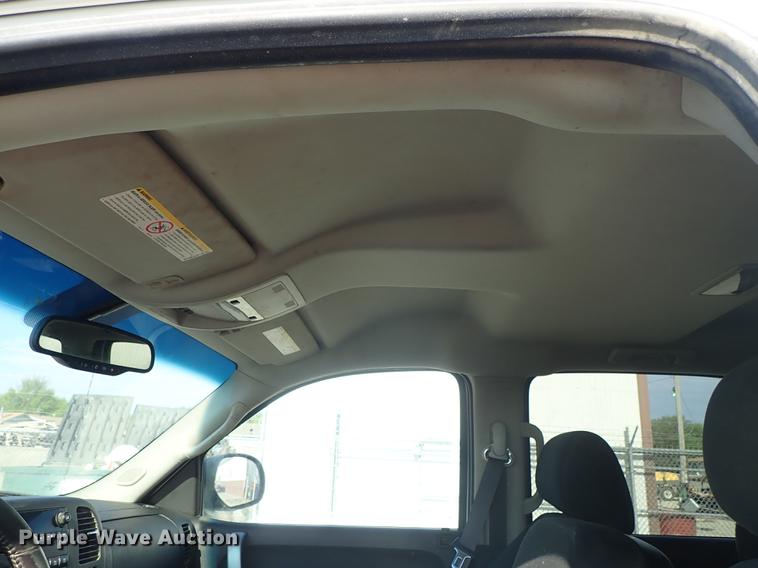 image for item DF1151 2011 GMC Sierra 2500 Crew Cab pickup truck