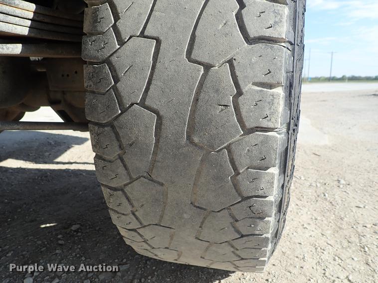 image for item DF1151 2011 GMC Sierra 2500 Crew Cab pickup truck