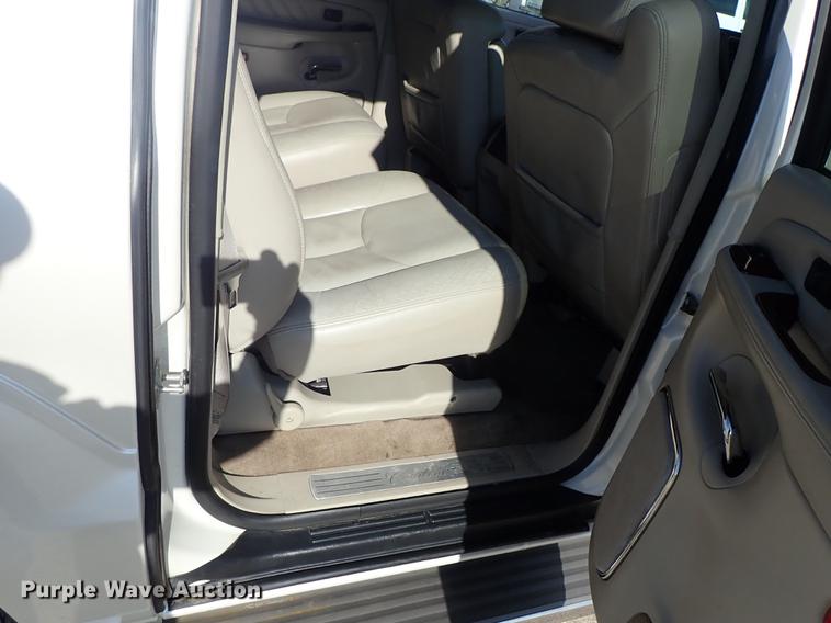 image for item DF1152 2006 Cadillac Escalade Platinum Platinum SUV