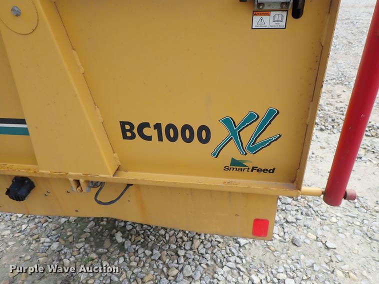 image for item DF1177 Vermeer BC1000XL chipper
