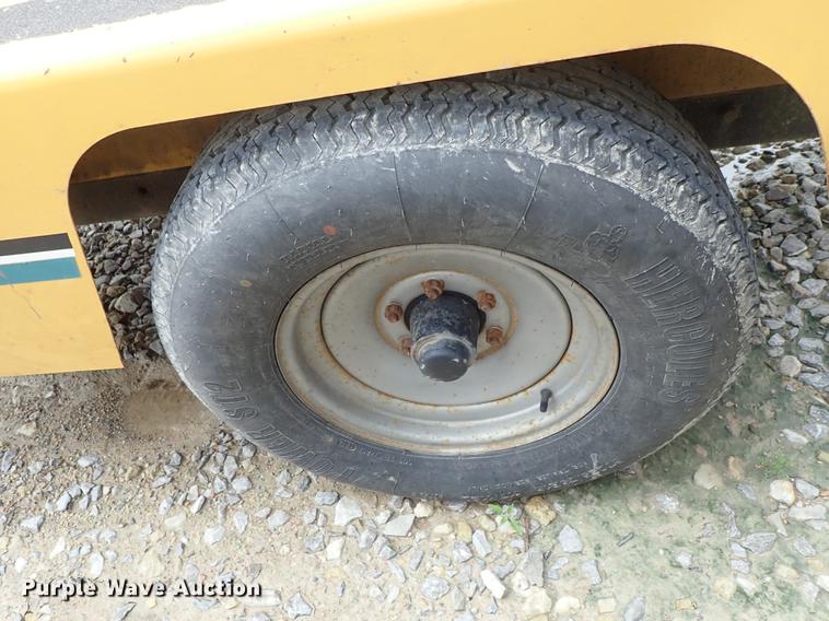 image for item DF1177 Vermeer BC1000XL chipper