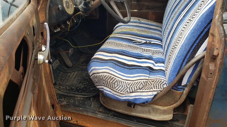 image for item DF3413 1950 GMC pickup truck