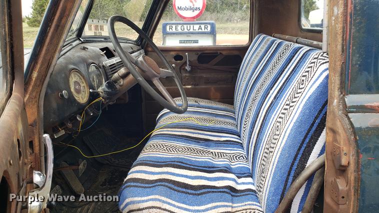 image for item DF3413 1950 GMC pickup truck