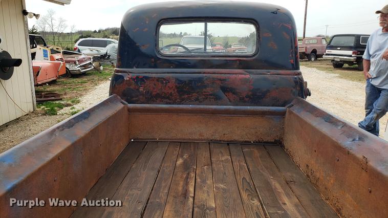 image for item DF3413 1950 GMC pickup truck